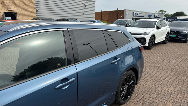 Toyota Corolla 2.0 VVT-i Hybrid Excel 5dr CVT Hybrid Estate